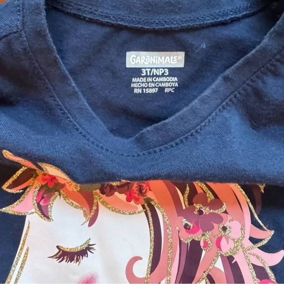 Girls’ 3T Tops & Hoodie Bundle – 5 Pieces (Disney, Old Navy, Garanimals) - Picture 8 of 16